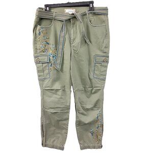 Sundance Womans Pants Size 16 Embroidered, Cargo Pockets, Belt, Zip Legs